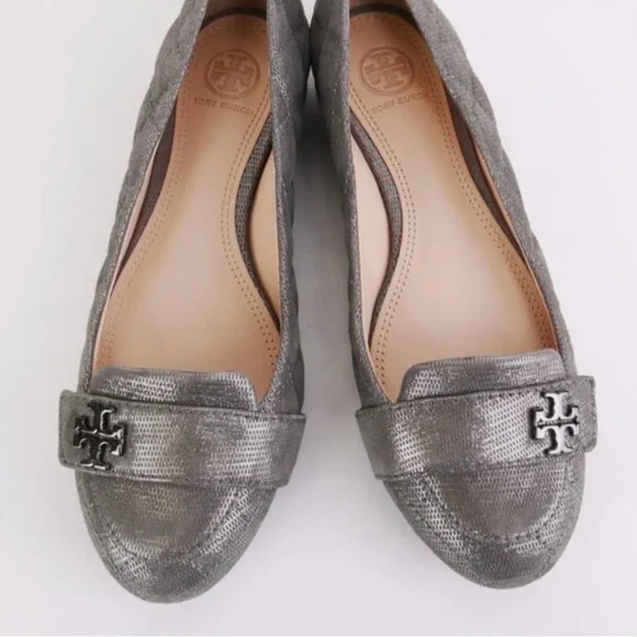 TORY BURCH Leila Quilted Metallic Flat, Size 8.5, Like New - Picture 3 of 9